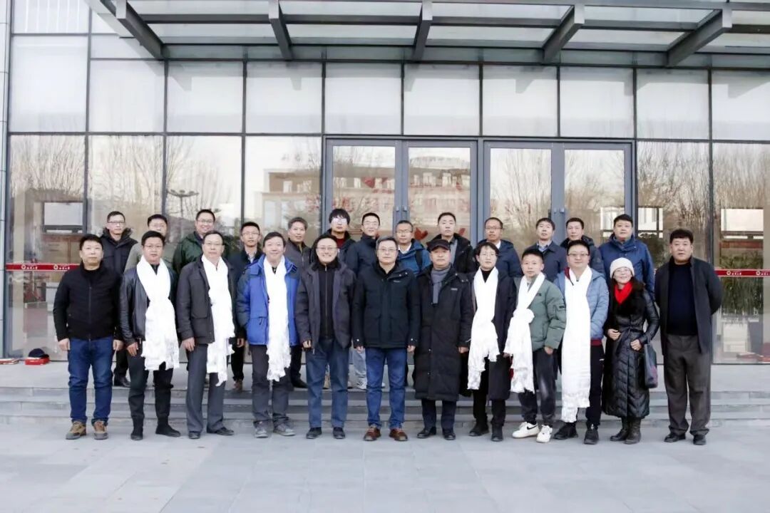 似乎还夹杂着荔枝与海盐的芬芳