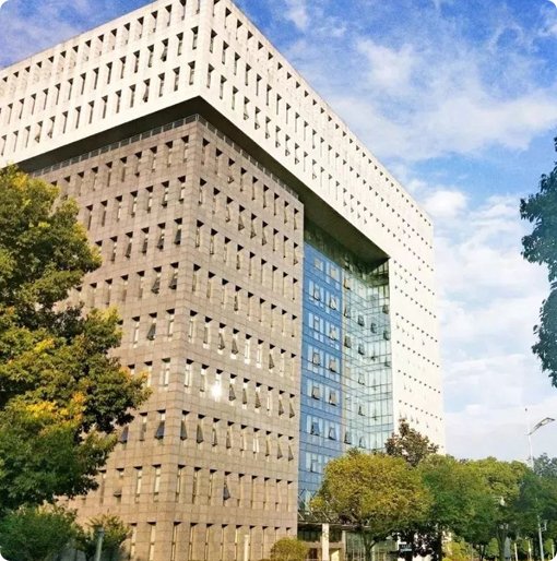 翩翩学者